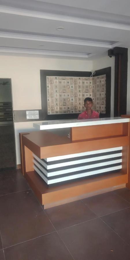 M G Residency Hotel Chikmagalūr Zewnętrze zdjęcie