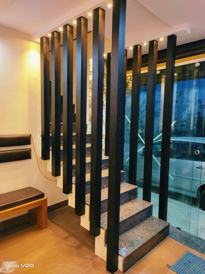 M G Residency Hotel Chikmagalūr Zewnętrze zdjęcie