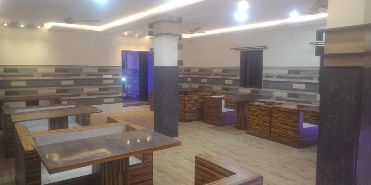 M G Residency Hotel Chikmagalūr Zewnętrze zdjęcie