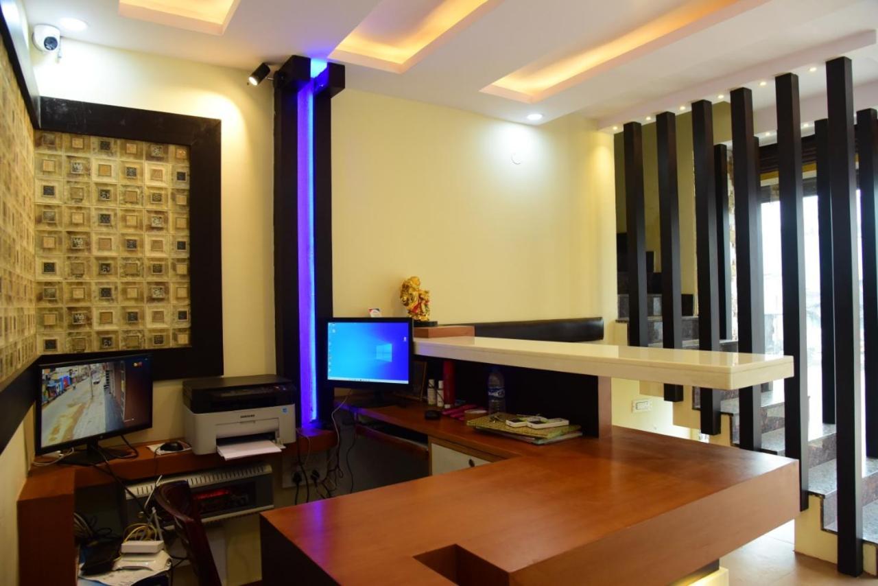 M G Residency Hotel Chikmagalūr Zewnętrze zdjęcie